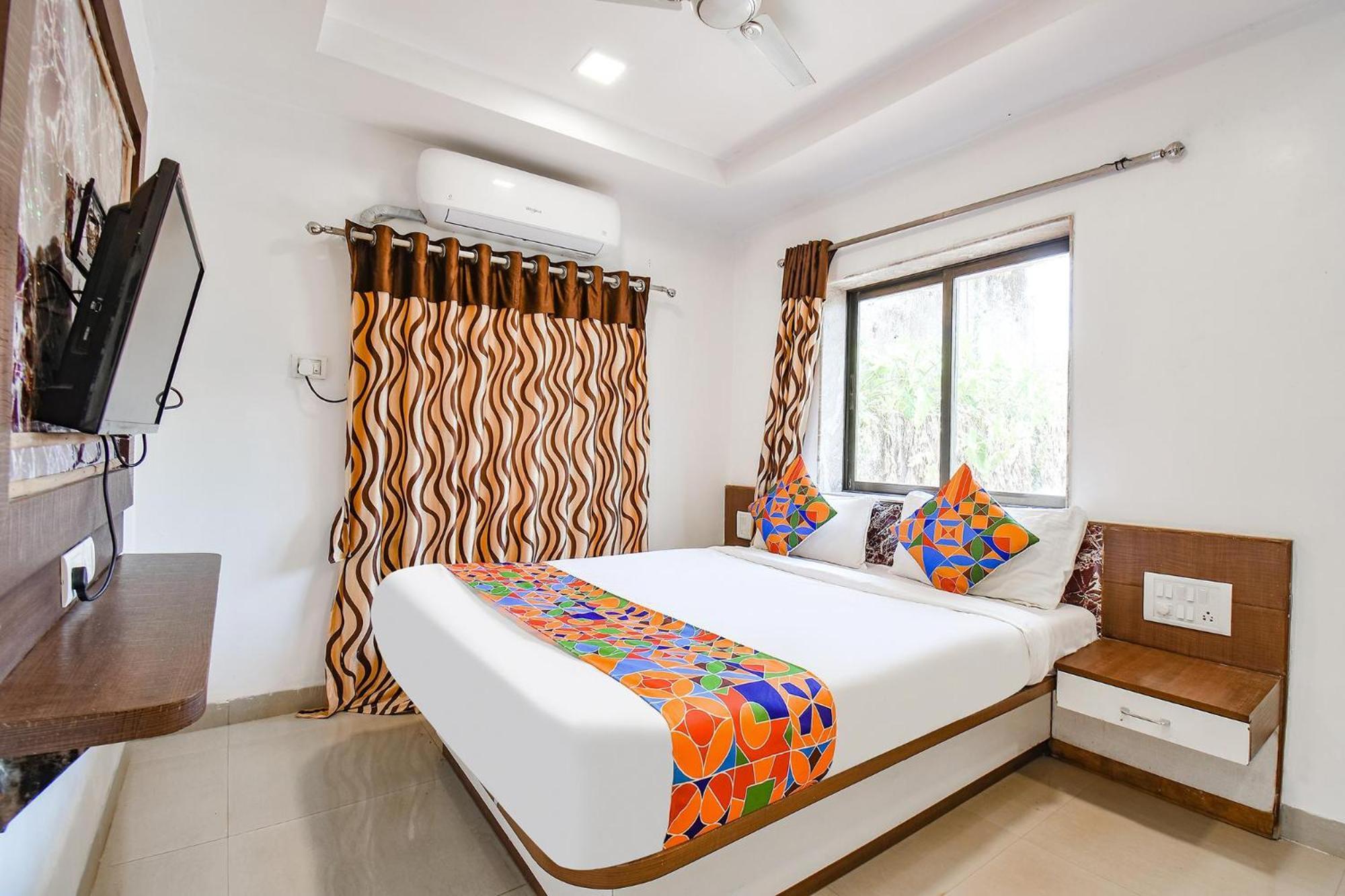Fabhotel Bright Holidays 马哈巴莱斯赫瓦尔 外观 照片