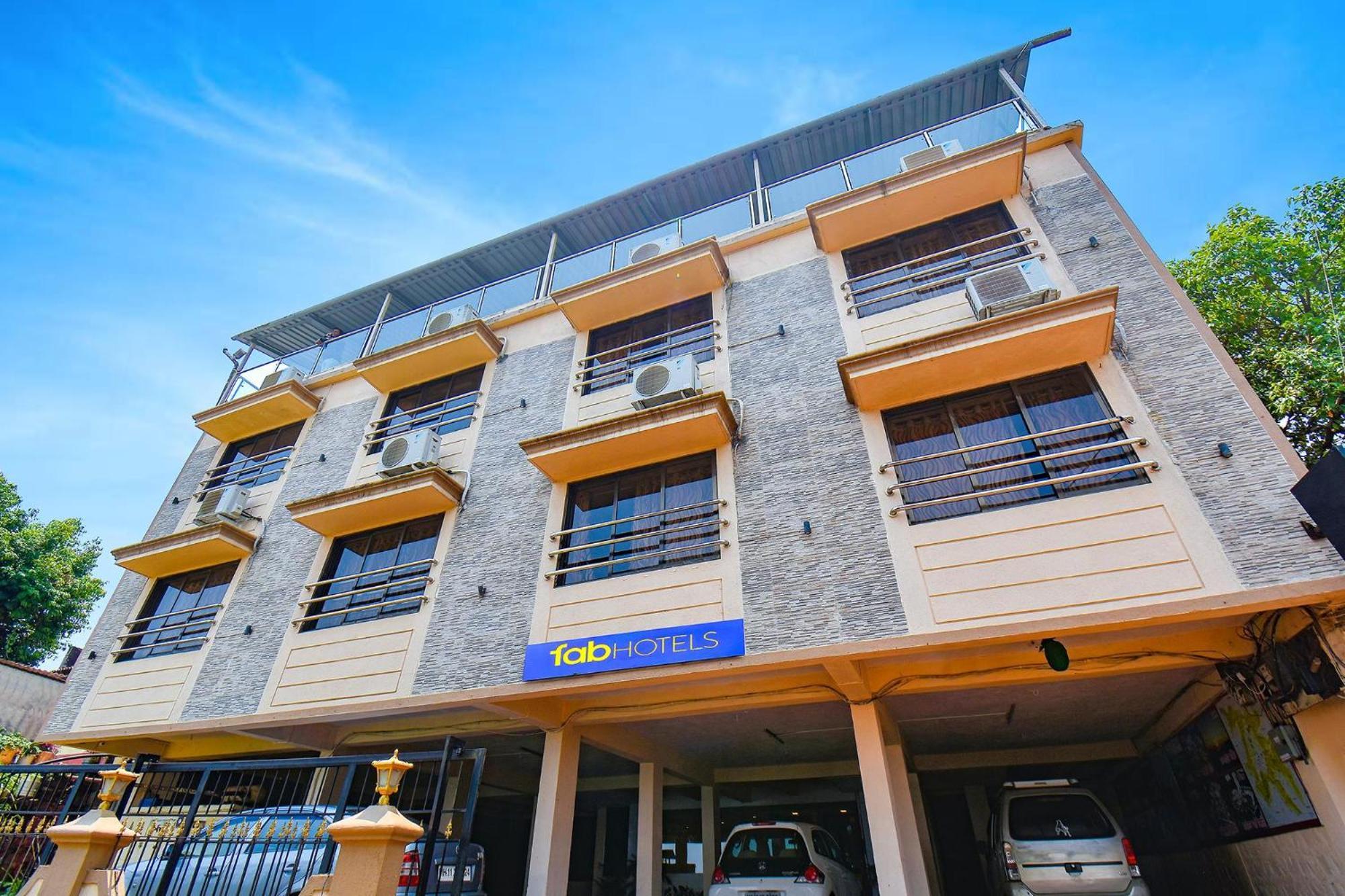 Fabhotel Bright Holidays 马哈巴莱斯赫瓦尔 外观 照片